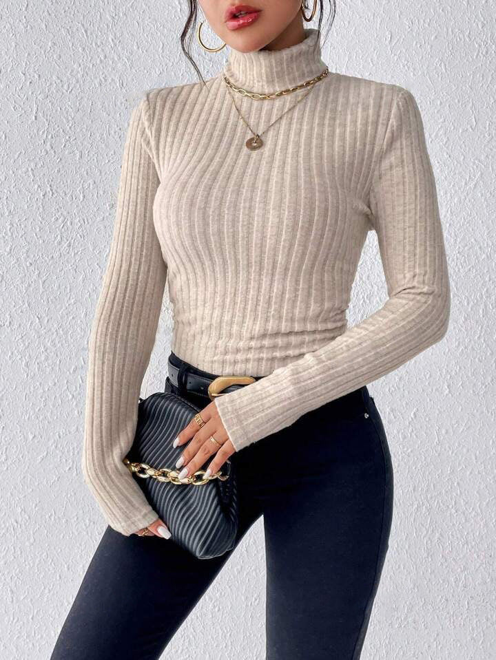 V-Ausschnitt Pullover mit Strukturstreifen – Eleganter Strickstyle